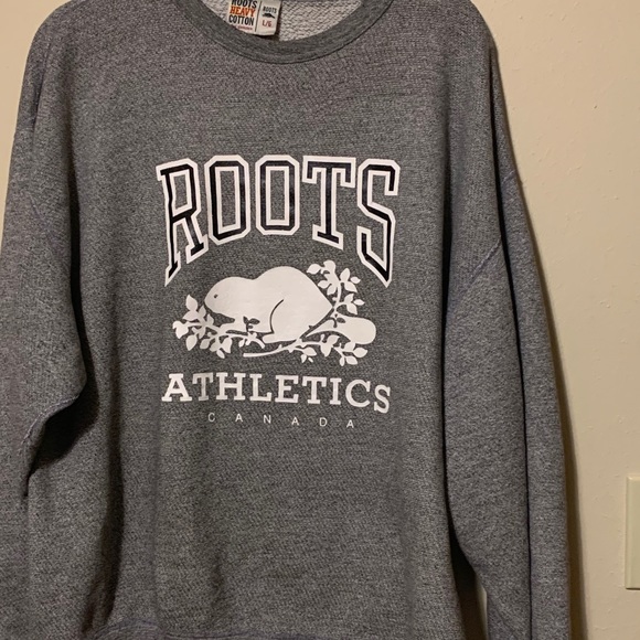 Roots Tops - Roots Canada Gray Beaver sweatshirt Buffalo plaid
